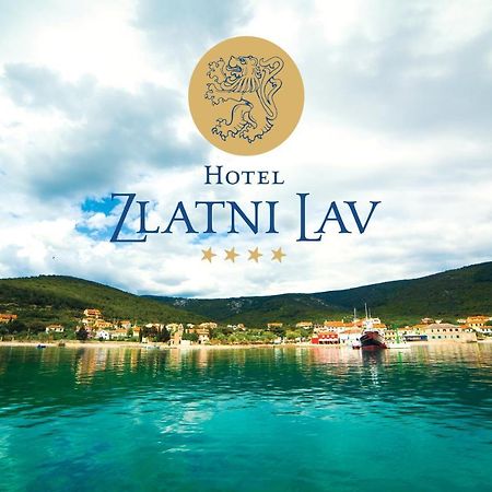 Hotel Zlatni Lav Мартиншчица Экстерьер фото