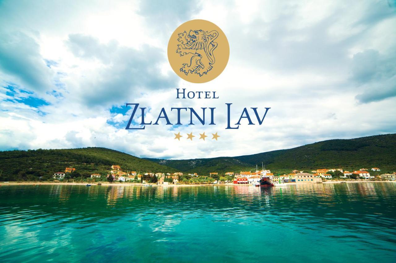 Hotel Zlatni Lav Мартиншчица Экстерьер фото